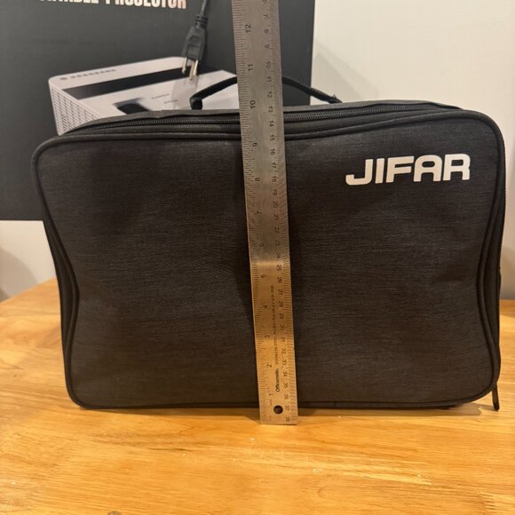 JIFAR 4K Projector ORIGINAL BOX, CARRYING CASE, and ALL Cables - Picture 5 of 13